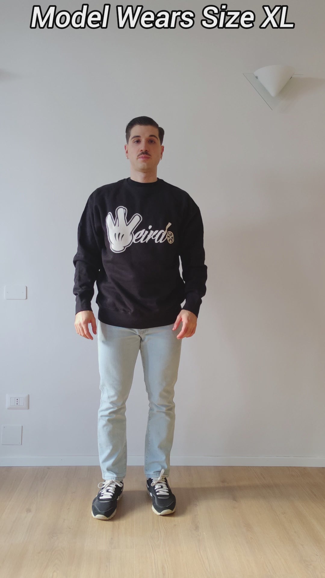 Lataa video: Graffiti Sweatshirt Size Fit Guide by B.Different Clothing, graffiti-inspired streetwear