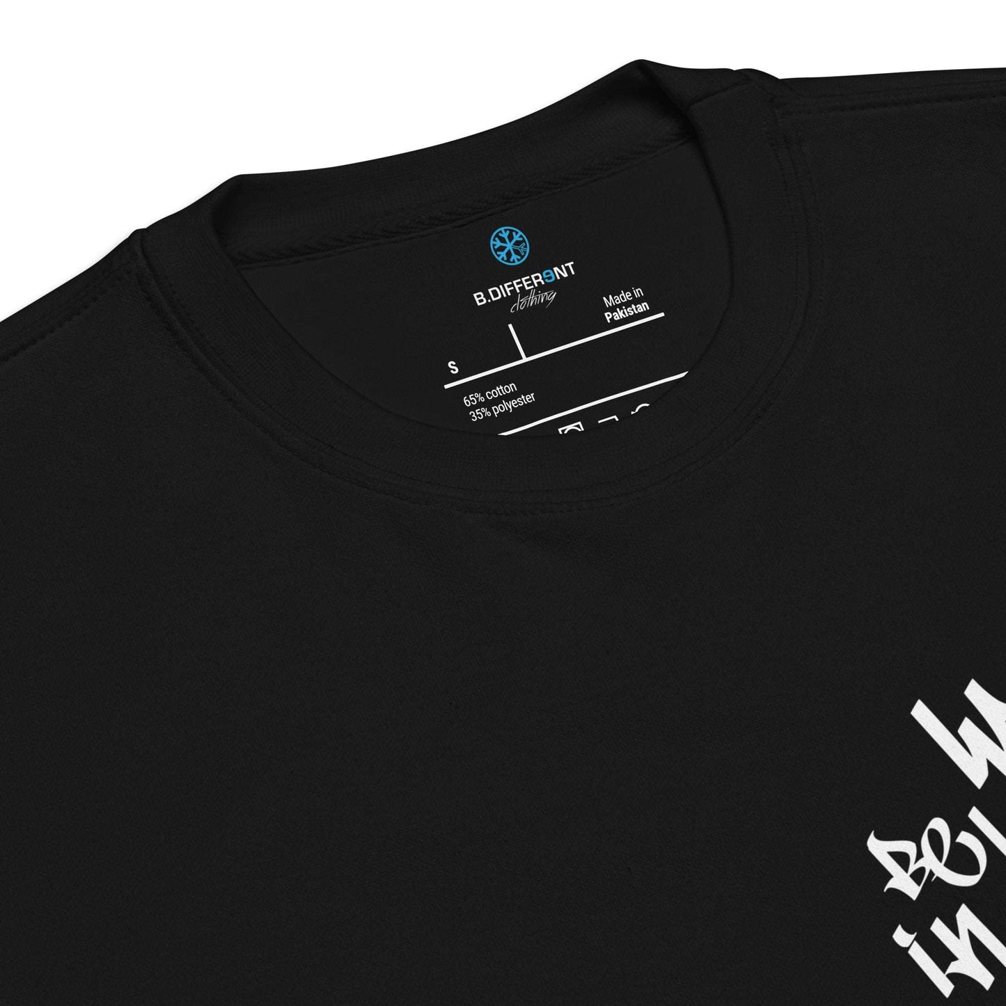 sweatshirt-family-graffiti-handstyle-detail-by-b.different-clothing-graffiti-inspired-independent-streetwear-brand